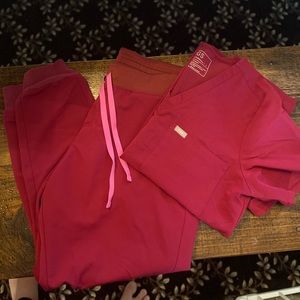 Figs scrubs